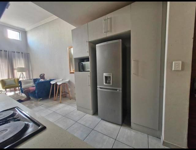 2 BEDROOM APARTMENT FOR SALE IN EVELEIGH